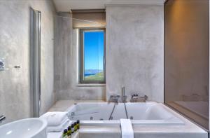 Youphoria Sea View Villas