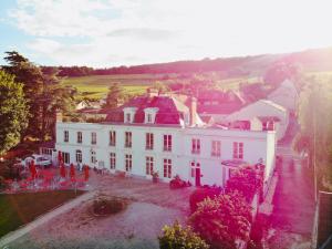 Logis Hôtel & Restaurant Chateau de la Marjolaine