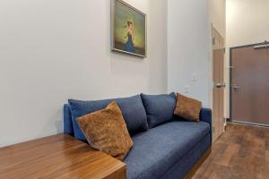 Queen Room with Two Queen Beds - Non-Smoking room in The Cranberry Ascend Hotel Collection