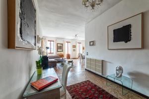 Royal Rialto Apartment - Grand Canal View