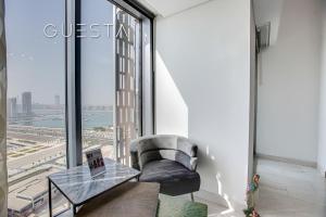 Cayan Tower, Dubai Marina