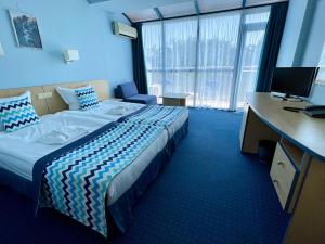 Standard Double or Twin Room with Extra bed (2 Adults + 1 Child) room in Holiday Park Hotel - All Inclusive
