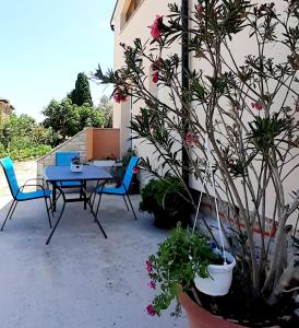 Lennida Studio Apartman with free parking