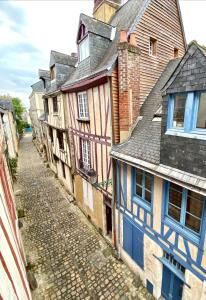 B&B / Chambres d'hotes Logis Saint-Flaceau :  Appartement Petite Plaisance