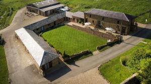 Double Room with Private Bathroom room in The Granary at Fawsley
