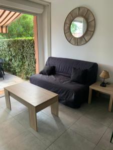 Appartements APPARTEMENT PALAVAS LES FLOTS AVEC JARDIN et PISCINE : photos des chambres