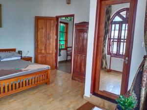 Neela Waters - Beach Home