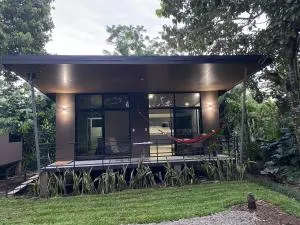 Bongalow Villa Sarchi - Palmas