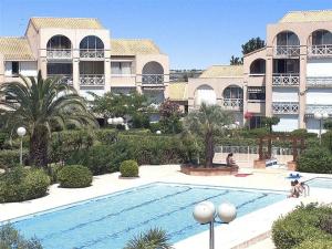 Appartements APPARTEMENT PALAVAS LES FLOTS AVEC JARDIN et PISCINE : photos des chambres