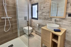 Appartements Studio tout confort, terrasse, calme Moustiers #7 : photos des chambres
