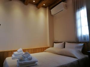 RiverBed Traditional Guest House