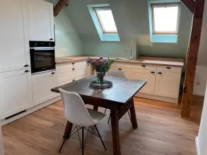 Rittergut Hirschbach - Verwalterhaus - Seitenhain