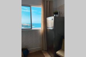 LARGE 90m2 CANARY APARTMENT, NICE VIEW, LOCATION !