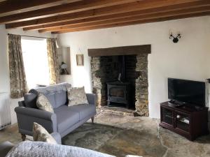 Picture perfect cottage in rural Tintagel