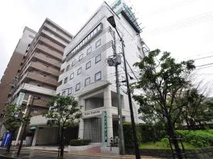 ホテル甲子園 (Hotel Koshien)