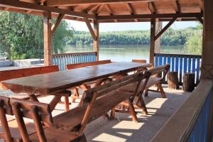 Camere de inchiriat Baltenii de Sus