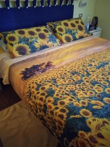 Dreibettzimmer mit Gartenblick