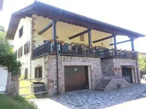 Casa Rural Larraldea - Arráyoz