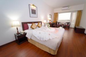 Century Riverside Hotel Hue