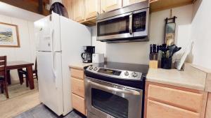 Sierra Manors #75 Condo