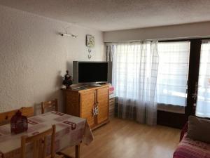 Appartements Studio Montgenevre, 1 piece, 5 personnes - FR-1-445-32 : photos des chambres