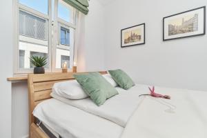 City Center Studio Wrocław by Renters