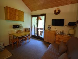 Appartement Bernex, 1 pi?ce, 4 personnes - FR-1-498-30