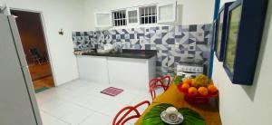 Casa duplex beira mar reformada com piscina no Peito Moça