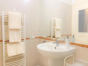 Double Room with Spa Bath room in Small Luxury Palace Residence