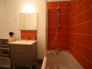 Appartements Appartement Epinal, 3 pieces, 4 personnes - FR-1-589-54 : photos des chambres