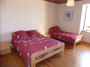 Maisons de vacances Gite Freycenet-la-Tour, 3 pieces, 5 personnes - FR-1-582-277 : photos des chambres