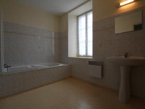 Maisons de vacances Gite Chanaleilles, 5 pieces, 8 personnes - FR-1-582-262 : photos des chambres