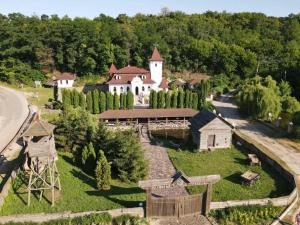 Готельний комплекс Трапезна