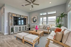 Villa Azul Home in Galveston with Ocean-View Deck!