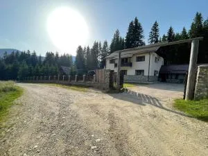 MountHoff Retreat - 莫罗埃尼