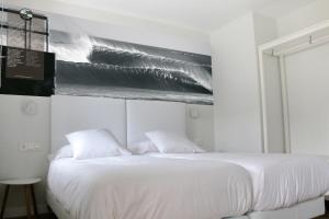 Apartamentos Mundaka Surf Camp