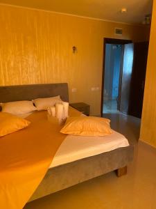 La Mare Darius Mihai