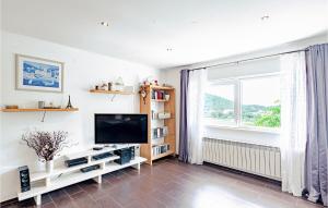 Pet Friendly Home In Zrnovska Banja