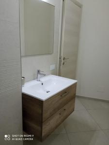 Royal View Apartment