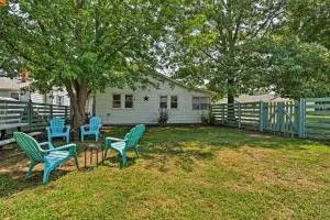The Blue Crab Cottage - 3 Blocks From The Beach! - Clifton on the Potomac
