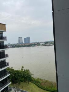 Politan Breeze, Chaophraya River view