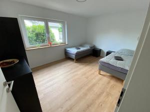 Ferienwohnung Sarah EG