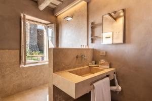 Deluxe Double Room with Castle View