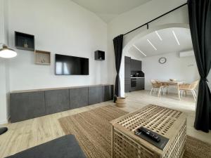 Lambda Holiday Apartments