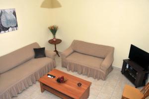 The Other Side of Meteora with lush garden, BBQ & pavillion