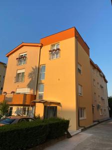 Guesthouse Mts - 3hvězdičkové hotely ve městě Medžugorje