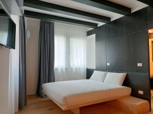 Le Meridiane City Rooms In Trento