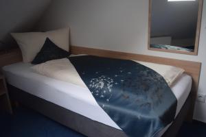 Standard Single Room room in HOTEL BIKE & HIKE