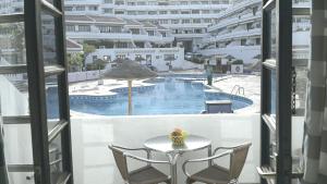 Garden City heated pool, near beach, Costa Adeje
