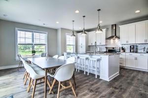 2 Mi to Bethany Beach Upscale Coastal Home!